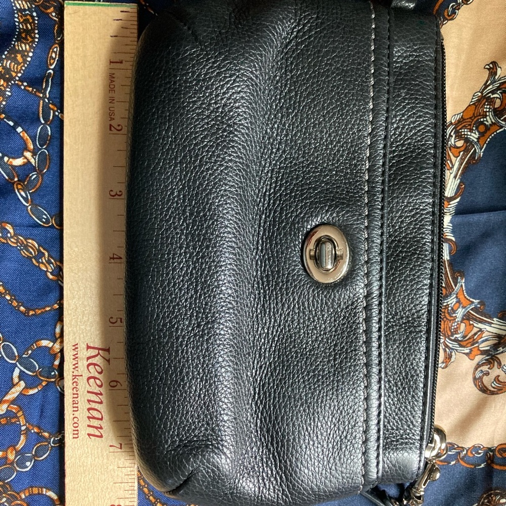 Coach Wristlet in black pebble leather